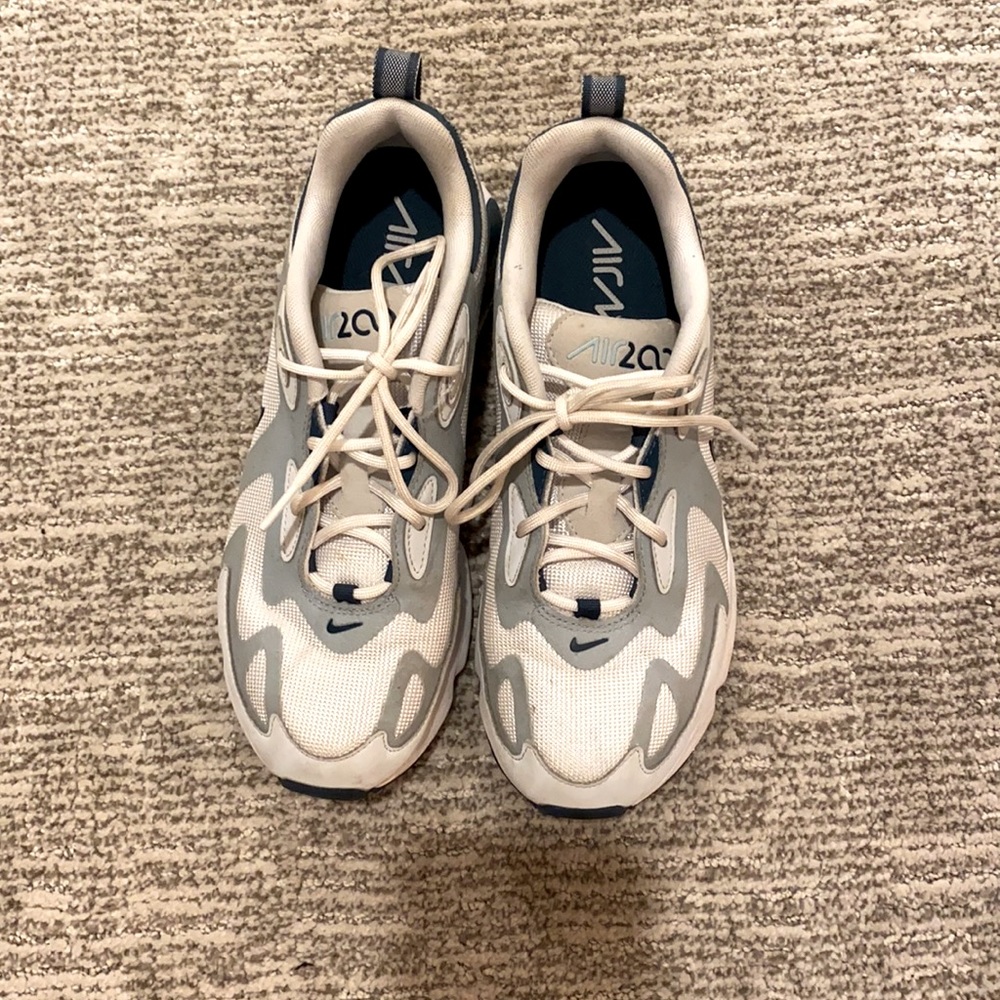 Nike Air Max 200